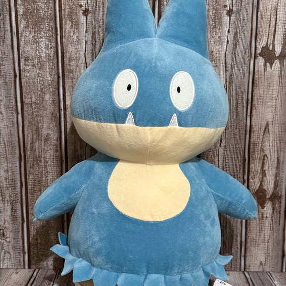 Pokemon Munchlax Blue and Cream Plush by Banpresto - Picture 1 of 6